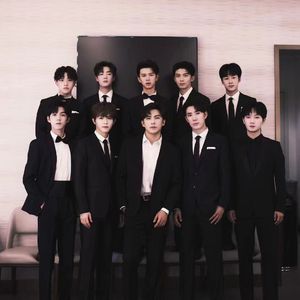 日韩无码av一区二区三区
